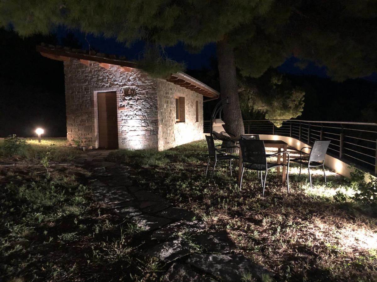 לינה וארוחת בוקר אמנדולארה Casale 700 מראה חיצוני תמונה