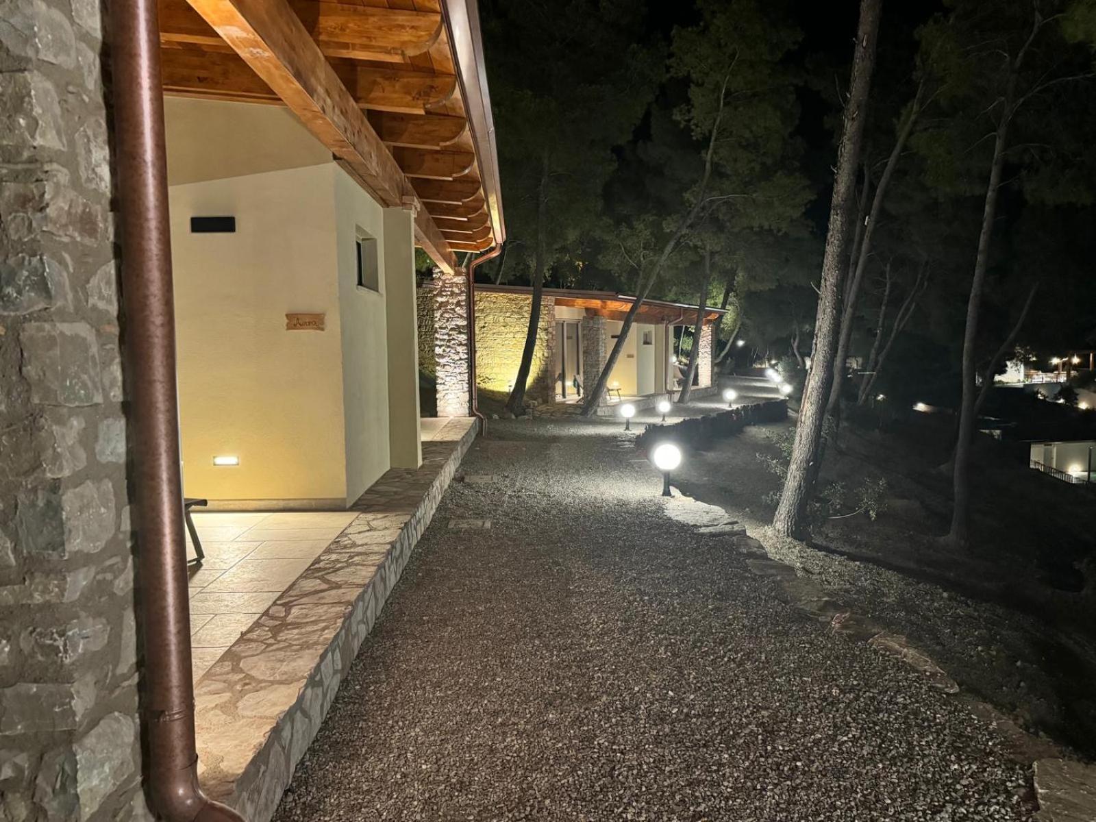 לינה וארוחת בוקר אמנדולארה Casale 700 מראה חיצוני תמונה